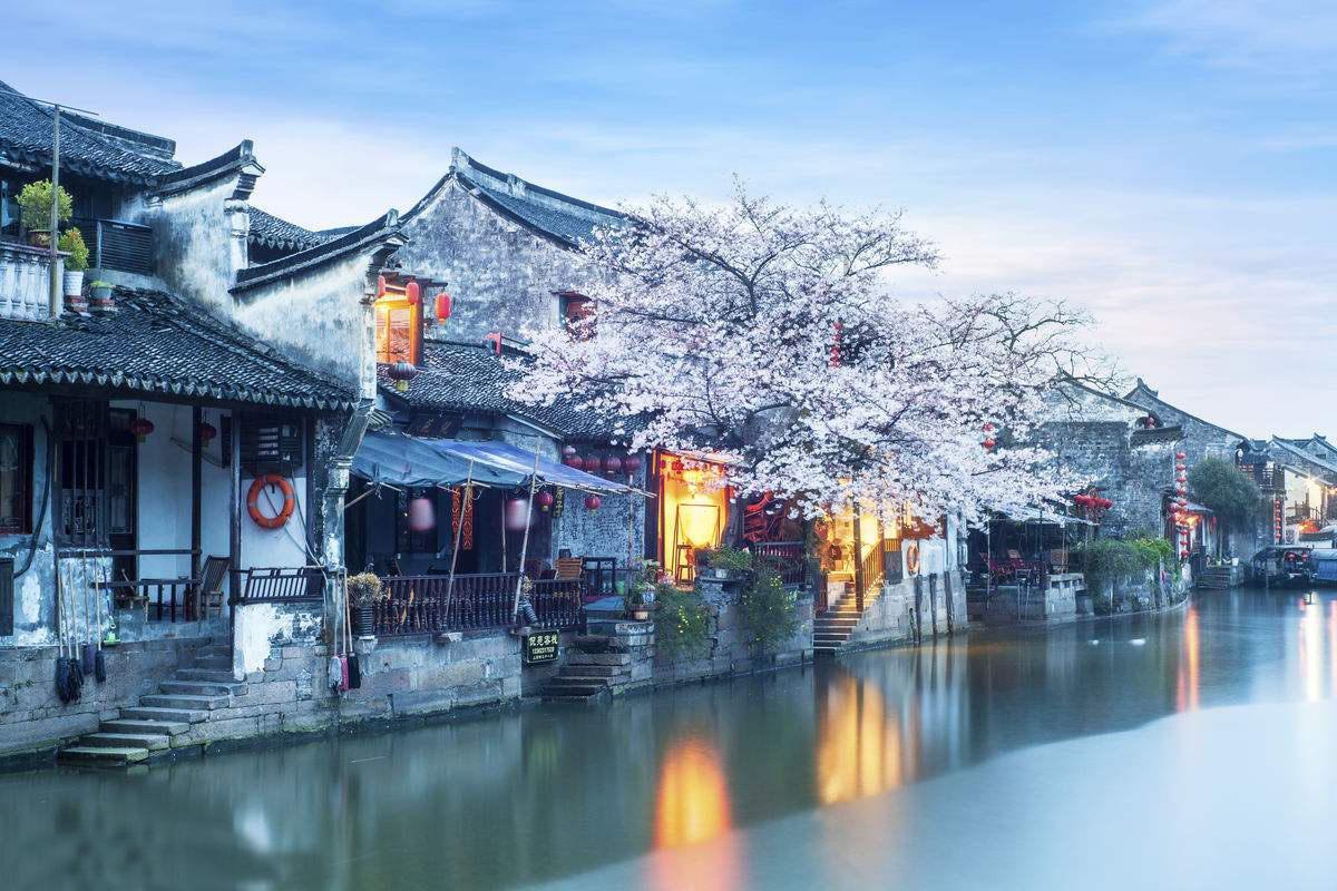 逃离广阔的山川